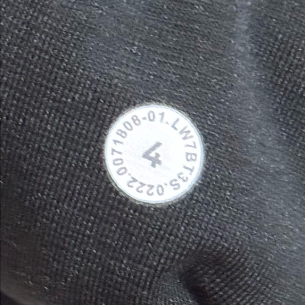 NEW Lululemon Align Ribbed High-Rise Short 6" Size 4 Black Color Shorts Women’s - Picture 8 of 8